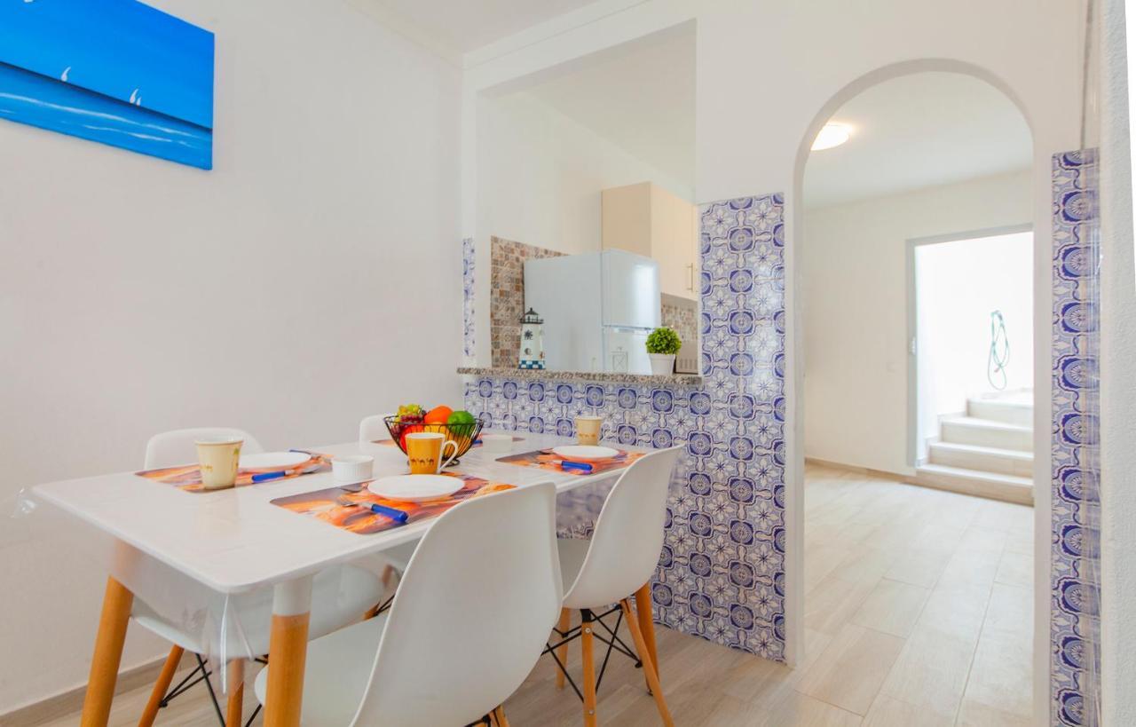 Apartamento B21 - Oliveira Cozy Flat Lagos